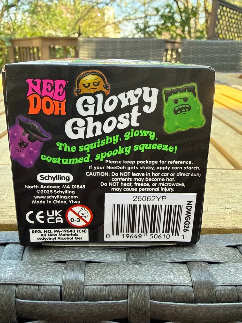 NeeDoh glowy ghost